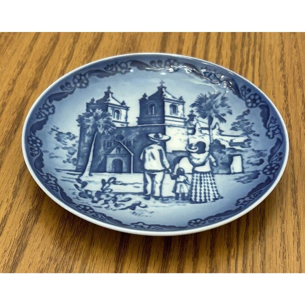 1991 Royal Copenhagen Collector Plate “Mother's Day at the Mission” With Box